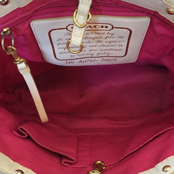 Coach Signature Brown Shoulder Bag with Multicolor Stripes - Vintage Y2K - Picture 2 of 8